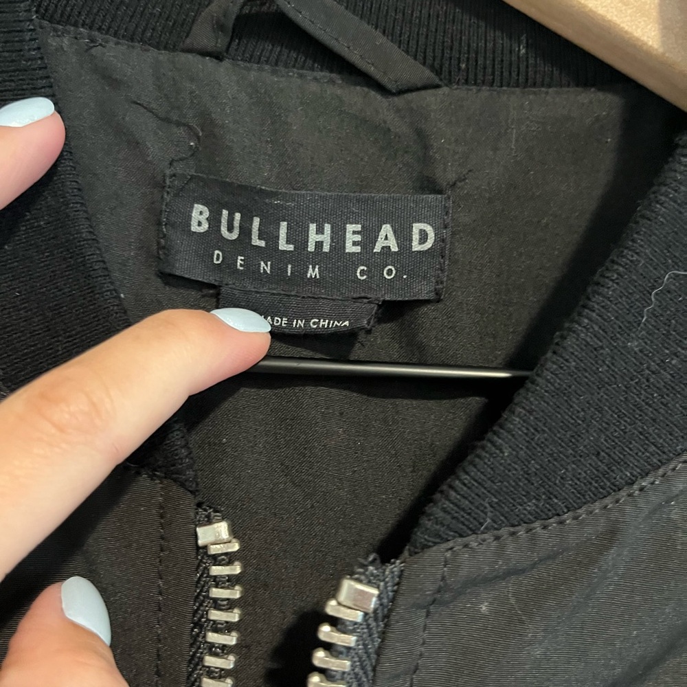 Bomber Jacket - Picture 2 of 3